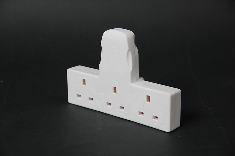 3-WEGE-WANDADAPTER